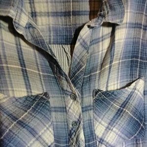 Cloth & Stone half button up shirt